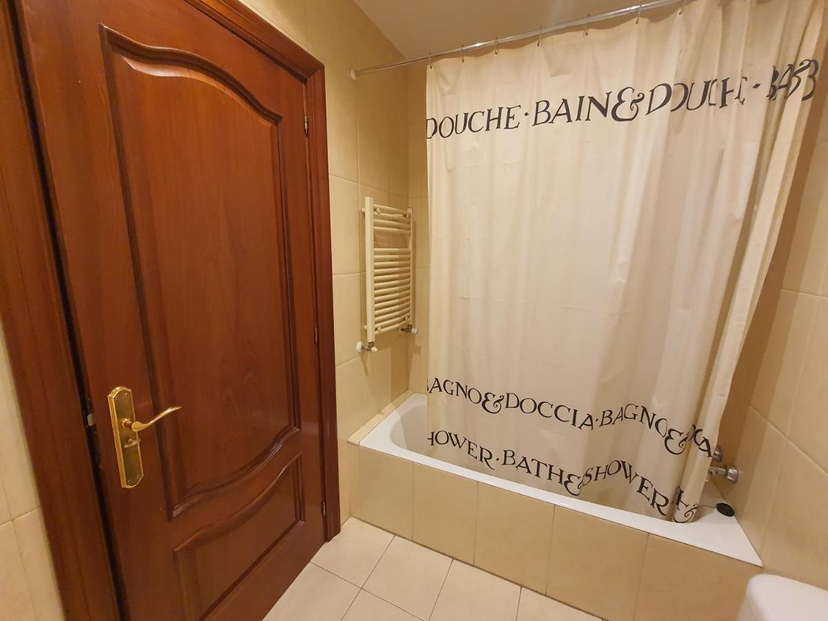 Teo Apartment Пампона Екстериор снимка